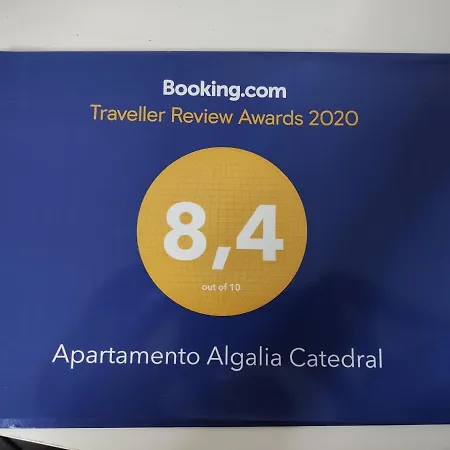 Algalia Catedral アパート
